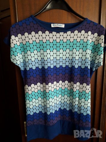 Дамска блуза на точки, снимка 1 - Тениски - 25781691