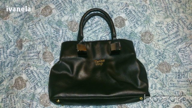 Черна кожена дамска чанта, снимка 1 - Чанти - 11954053