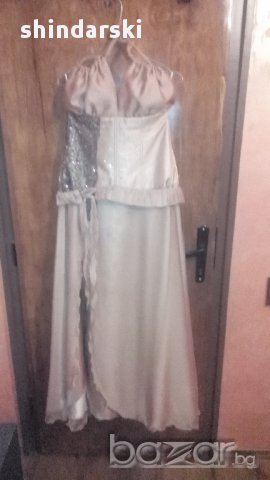 Елегантна бална рокля