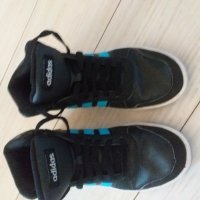 Adidas, снимка 2 - Детски маратонки - 26186372