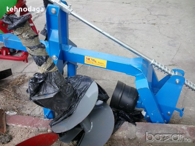 Ямокопател , ямкокопател , свредел , кардан ,трактор ( Полша) , снимка 5 - Селскостопанска техника - 11955561
