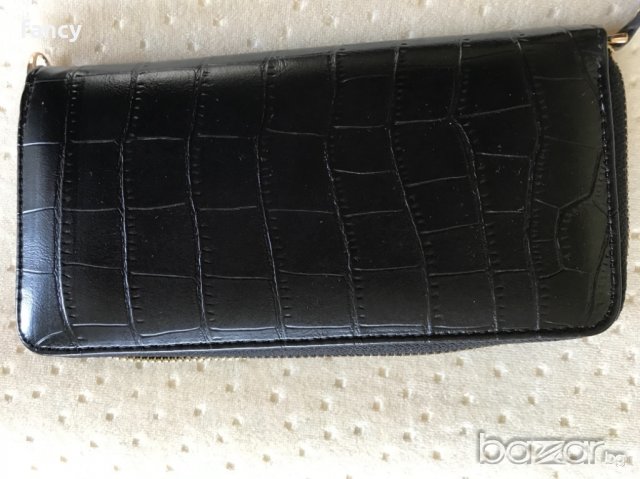 Кожено портмоне с цип, снимка 1