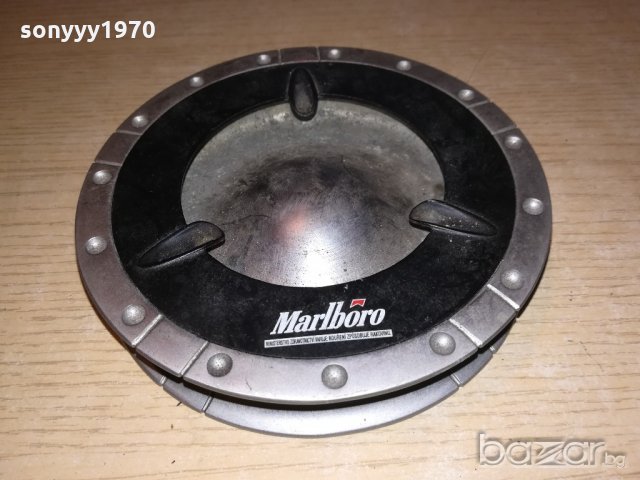 marlboro-13x3см-алуминиев пепелник-внос швеицария, снимка 4 - Колекции - 20187502