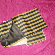 продавам актуални дамски шалове в подаръчни кутии, снимка 1 - Шапки - 14244678