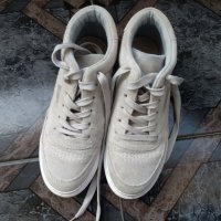 Чисто нови обувки, снимка 1 - Дамски ежедневни обувки - 22936522