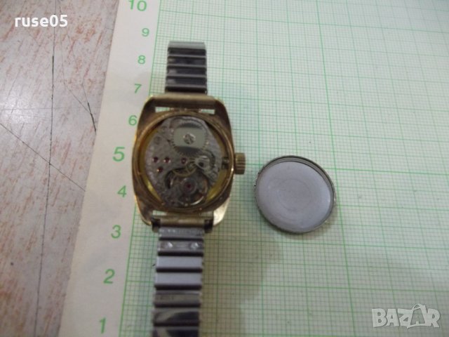 Часовник "PRÄTINA" ръчен дамски с верижка работещ, снимка 5 - Дамски - 25186400