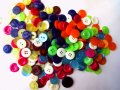 Копчета пластмаса 20 мм с 4 дупки , снимка 1 - Други - 21274986