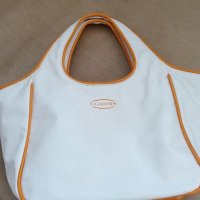 Бяла чанта с оранжеви кантове, снимка 1 - Чанти - 19647046