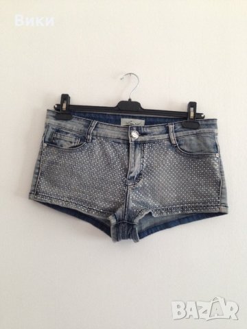 Къси дънки с камъни