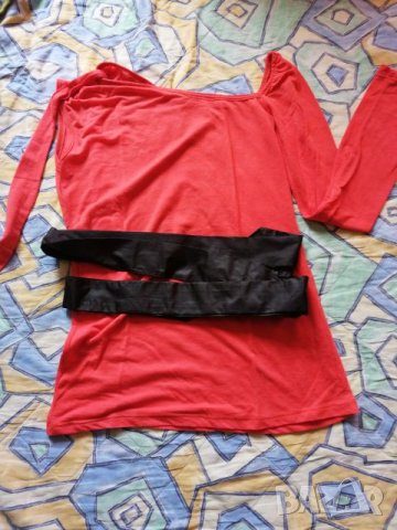 Дамска блуза, снимка 3 - Блузи с дълъг ръкав и пуловери - 25448119