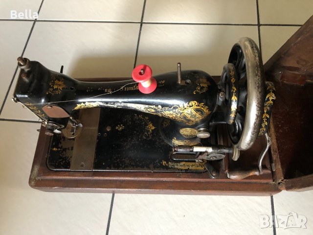 Стара шевна машина Singer, снимка 6 - Антикварни и старинни предмети - 25923099