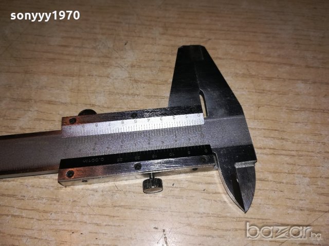 шублер-24см-метален-внос швеицария, снимка 8 - Измервателни инструменти - 20719972