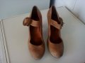 Обувки номер 40-естествена кожа, снимка 1 - Дамски ежедневни обувки - 21486580