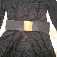 Черна рокля с дантела., снимка 1 - Рокли - 21306180