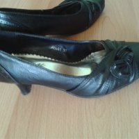 Страхотни черни обувки, снимка 3 - Дамски обувки на ток - 19373534