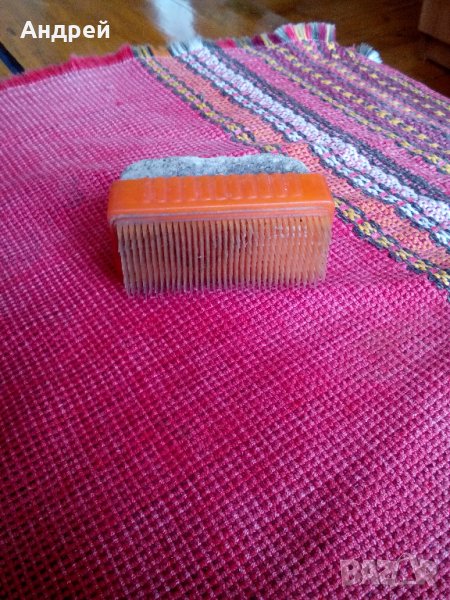 Стара четка за пети, снимка 1