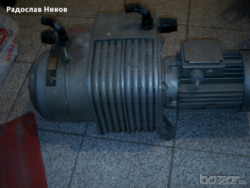  Вакуум помпи rietschle vacuum pumps до 1020 m3/h-различни дебити , снимка 1