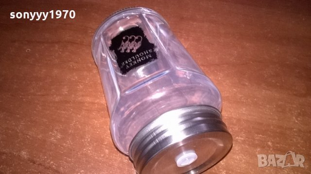 поръчано-monkey shoulder-шеикър-13х8см, снимка 3 - Колекции - 22045467