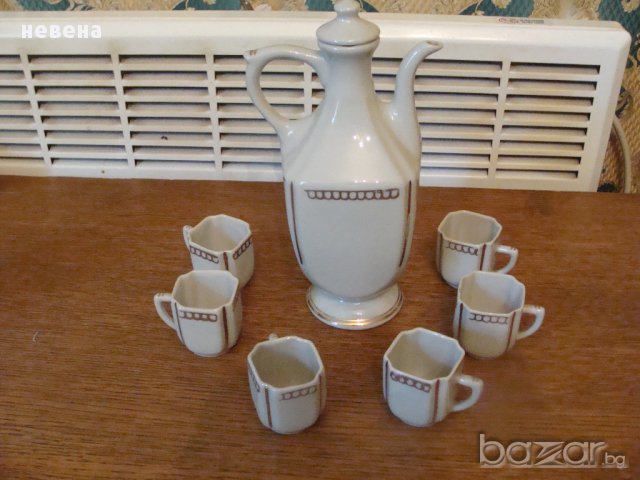  СИП Стар български порцеланов  сервиз за ракия 2 НАМАЛЕН , снимка 3 - Сервизи - 15408772