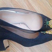  SALE %%% Обувки ЗАРА с ананаси от камъни, снимка 4 - Дамски обувки на ток - 23143361