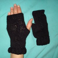 Дамски плетени шалове и ръкавици- Разпродажба, снимка 2 - Шапки - 9021669