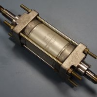Пневматичен цилиндър ORSTA двойнодействащ, снимка 5 - Резервни части за машини - 24199041