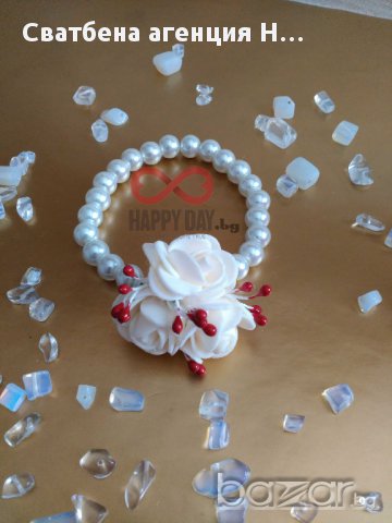 Сватбени бутониери - бутониера за ръка - гривна Ралица, снимка 3 - Сватбени аксесоари - 14813137