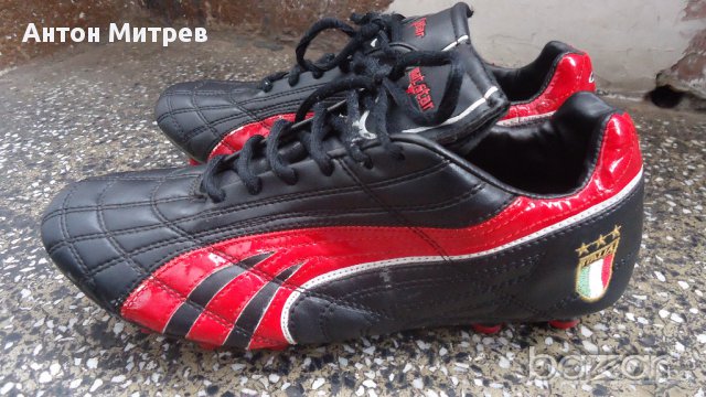 Продавам запазени бутонки за футбол Мат Стар, снимка 2 - Маратонки - 14651197