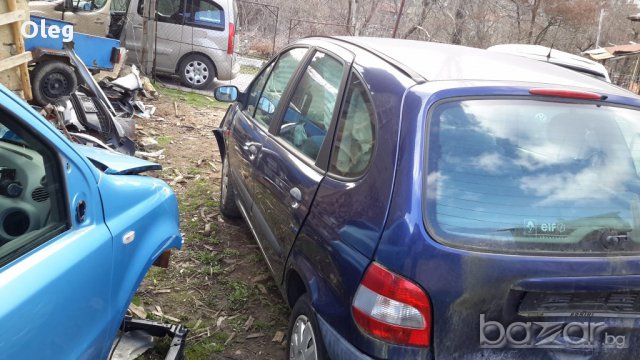 Renault Scenik, снимка 2 - Автомобили и джипове - 13893394