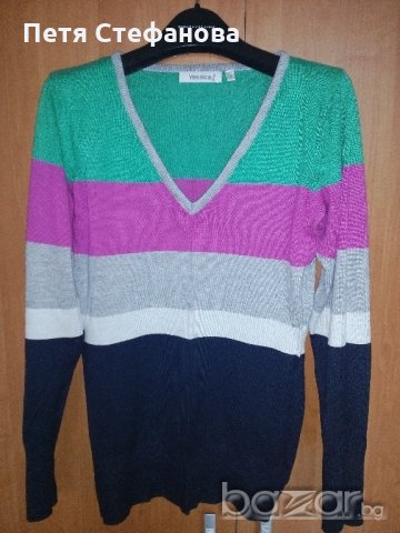 цветен пуловер