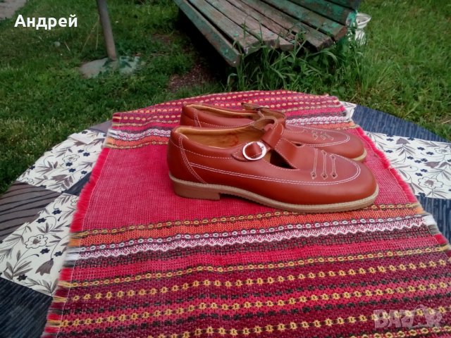 Стари детски обувки #3, снимка 4 - Антикварни и старинни предмети - 25578521