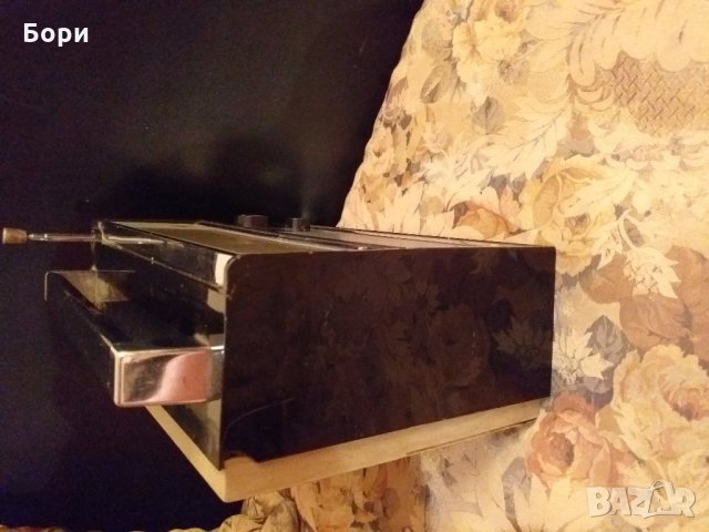 Радио VEF 12, снимка 5 - Радиокасетофони, транзистори - 25451066