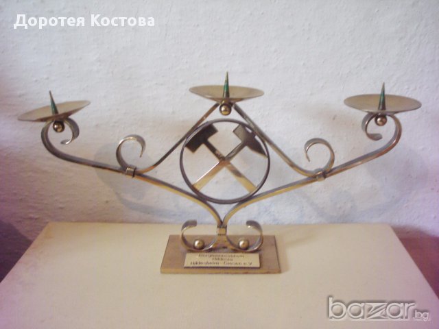 Стар бронзов свещник от Германия, снимка 1 - Антикварни и старинни предмети - 14413532