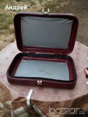 Кожено куфарче,чанта, снимка 5 - Антикварни и старинни предмети - 19396440