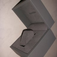 Кутия от часовник Valentino - Сива, снимка 4 - Други - 10300140