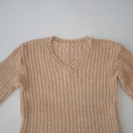 Нежна плетена блузка, М , снимка 5 - Блузи с дълъг ръкав и пуловери - 18362717