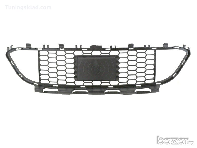 Средна решетка за предна M tech броня за BMW F30 / F31 (2011+) с дистроник, снимка 1