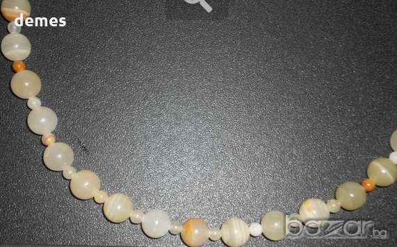  Гердан от естествен мрамор/афганистански нефрит/, снимка 3 - Колиета, медальони, синджири - 20564794