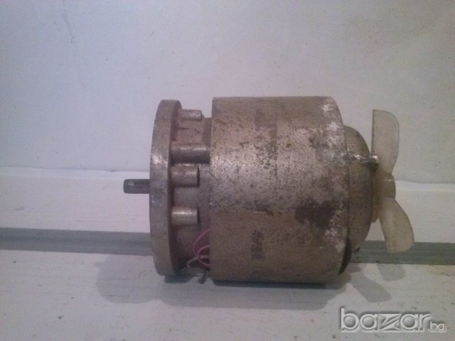 3 бр трифазни малки ел мотори + 1 монофазен, снимка 8 - Други машини и части - 14688394