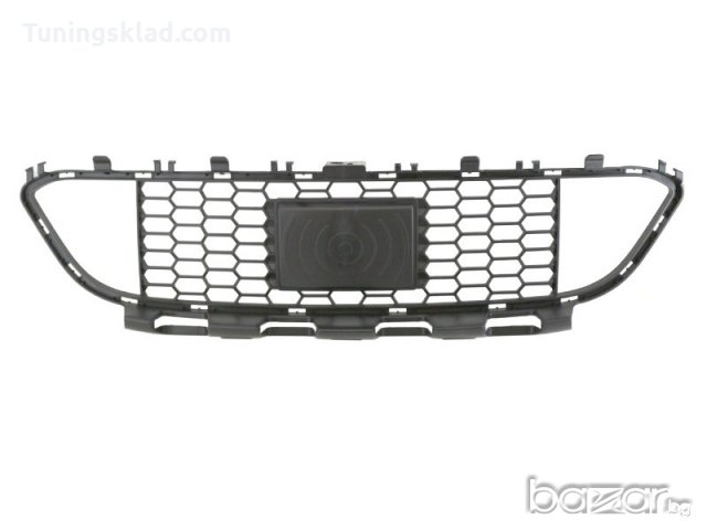 Средна решетка за предна M tech броня за BMW F30 / F31 (2011+) с дистроник