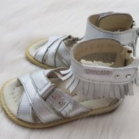 Нови сандали естествена кожа № 20, снимка 1 - Детски сандали и чехли - 25548673