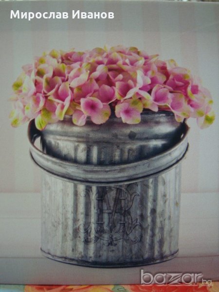 " Розови цветя в метален съд " - ретро пано, снимка 1