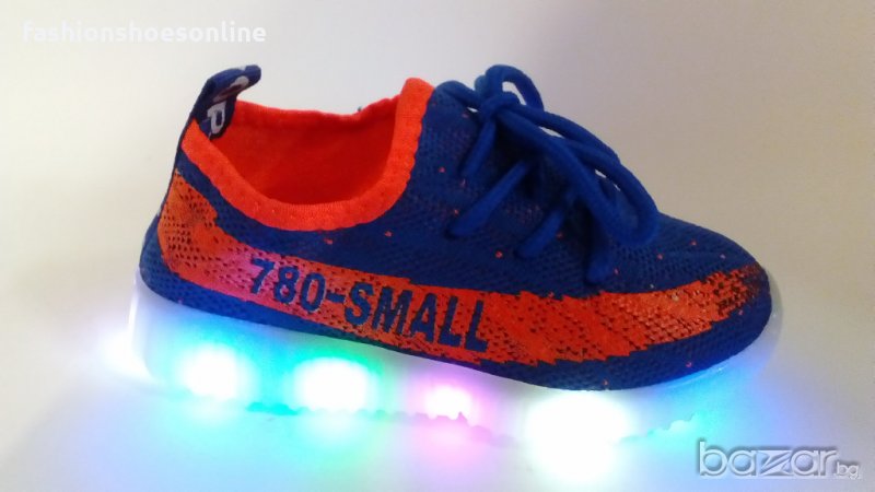 Детски маратонки SMALL-780.(светещи), снимка 1