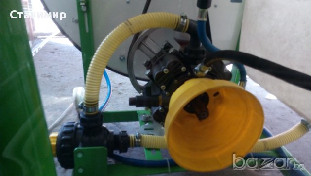 Вентелаторна навесна пръскачка, снимка 4 - Селскостопанска техника - 16316129