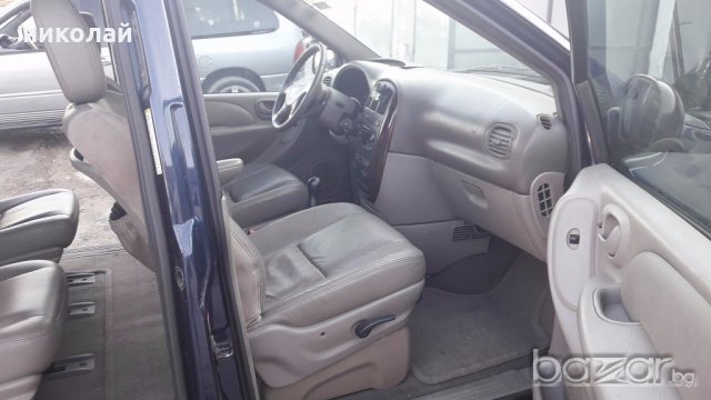 Chrysler Voyager 2.5CRD , снимка 13 - Автомобили и джипове - 19002091