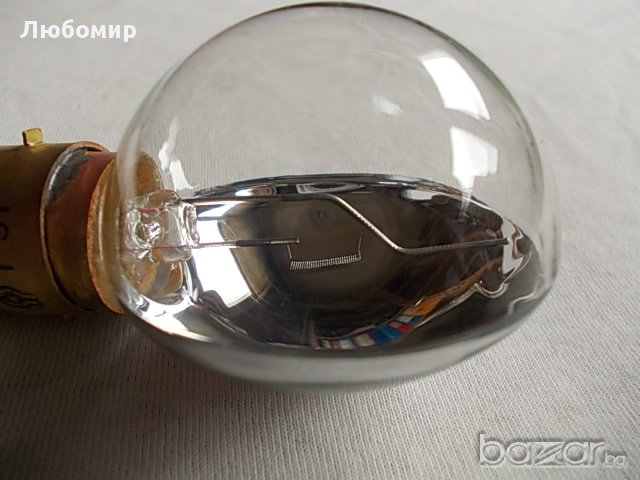 Специална лампа с рефлектор, снимка 7 - Ключове, контакти, щепсели - 14615679
