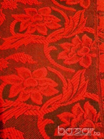 Продавам вълнен килим , завивка за легло, снимка 4 - Килими - 19856651