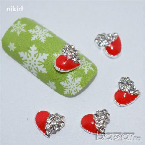 Двуцветн сърце червени и сребристо с камъчета бижу за нокти декорация украса за маникюр, снимка 1 - Други - 21080353
