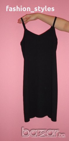 Малка черна рокля, снимка 5 - Рокли - 20320730