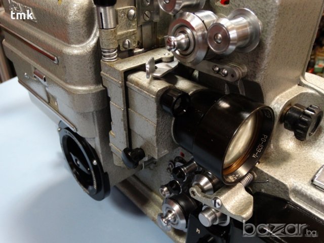 Кинопроектор Украина, снимка 6 - Антикварни и старинни предмети - 21480033